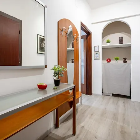 Poggio - Bright Escape Apartment